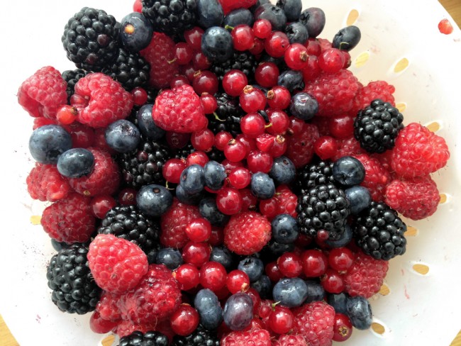 rote gruetze mixed berries