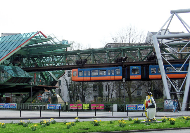 schwebebahn01