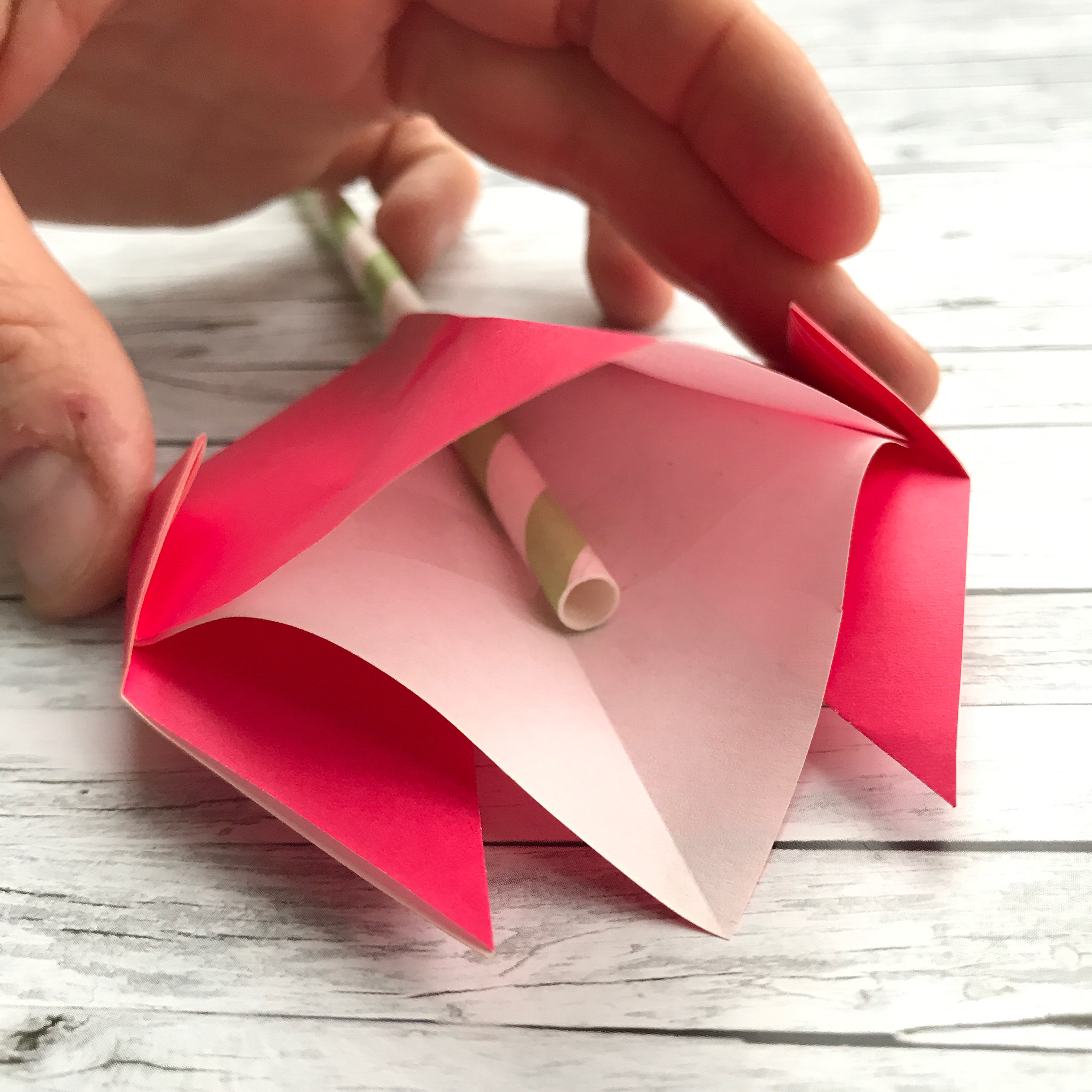 Easy-peasy Origami Tulips – The Bear & The Fox