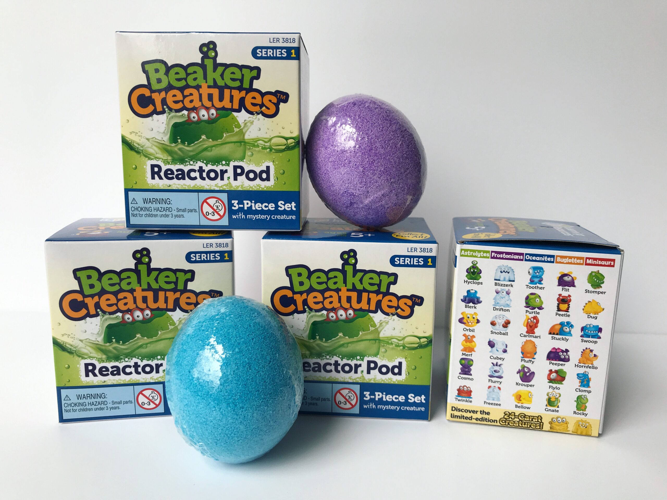 Beaker Creatures Reactor Pods boxes and pods 2 The Bear & The Fox
