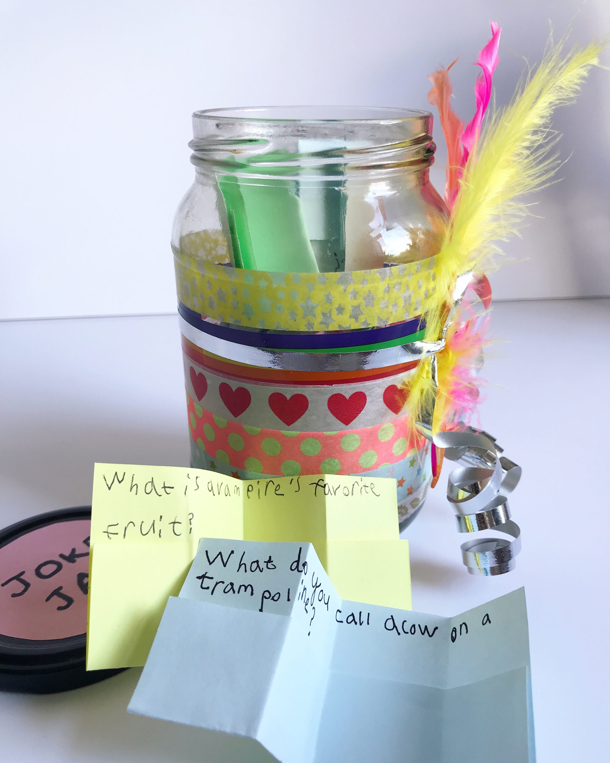 joke jar with jokes The Bear & The Fox