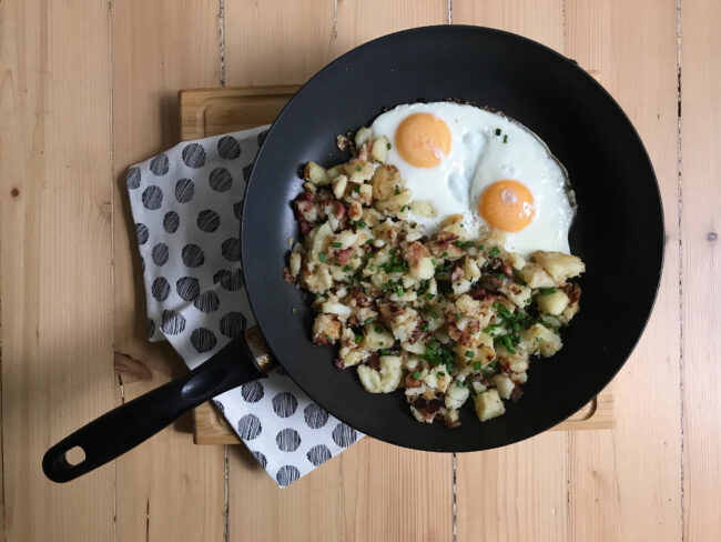 Bratkartoffeln mit Spiegelei