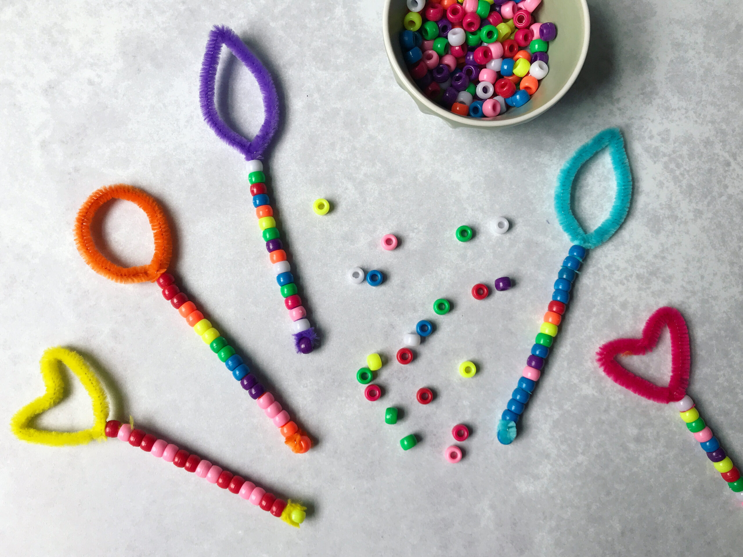 DIY Pipe Cleaner Bubble Wands