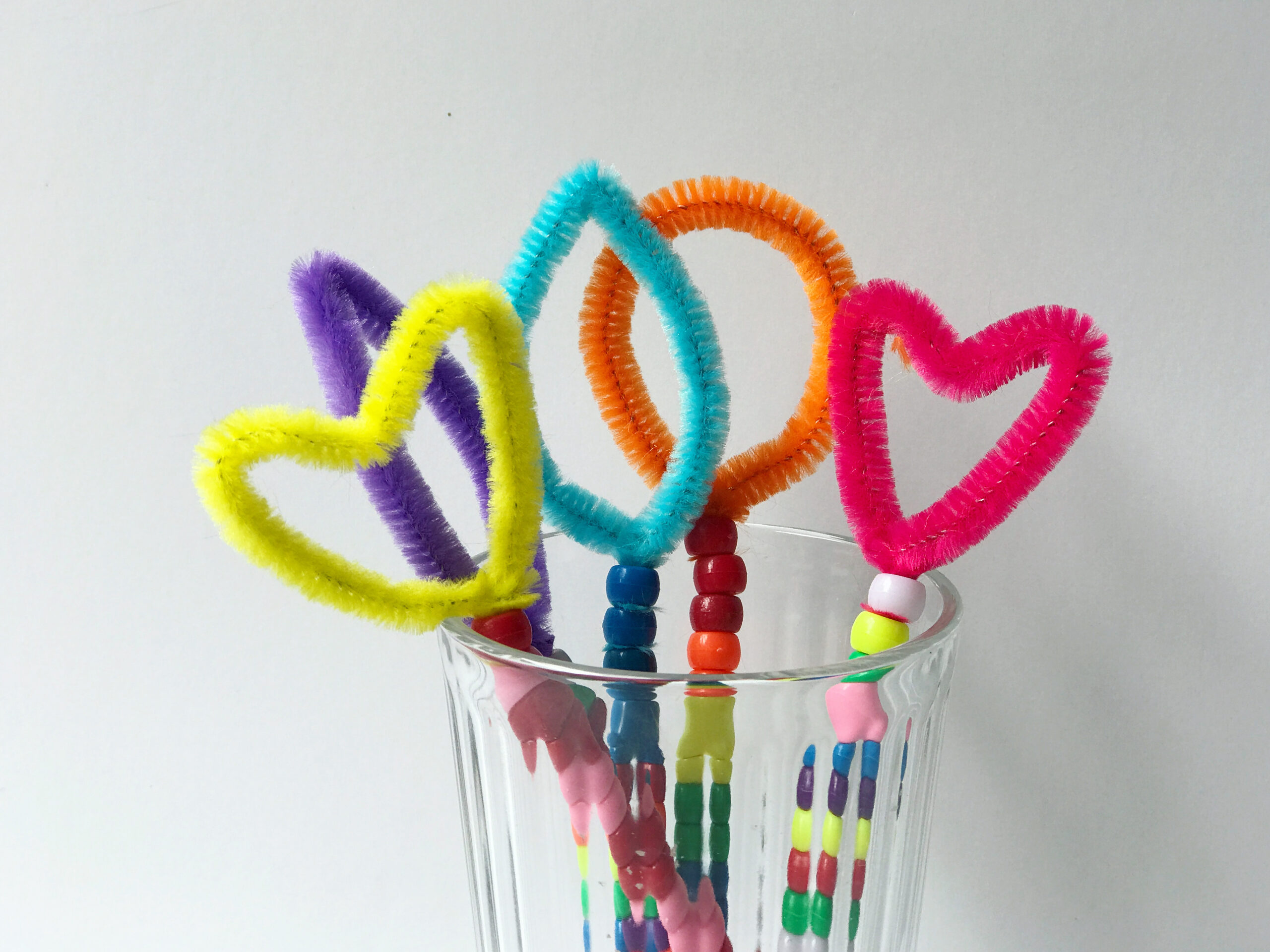 DIY Pipe Cleaner Bubble Wands