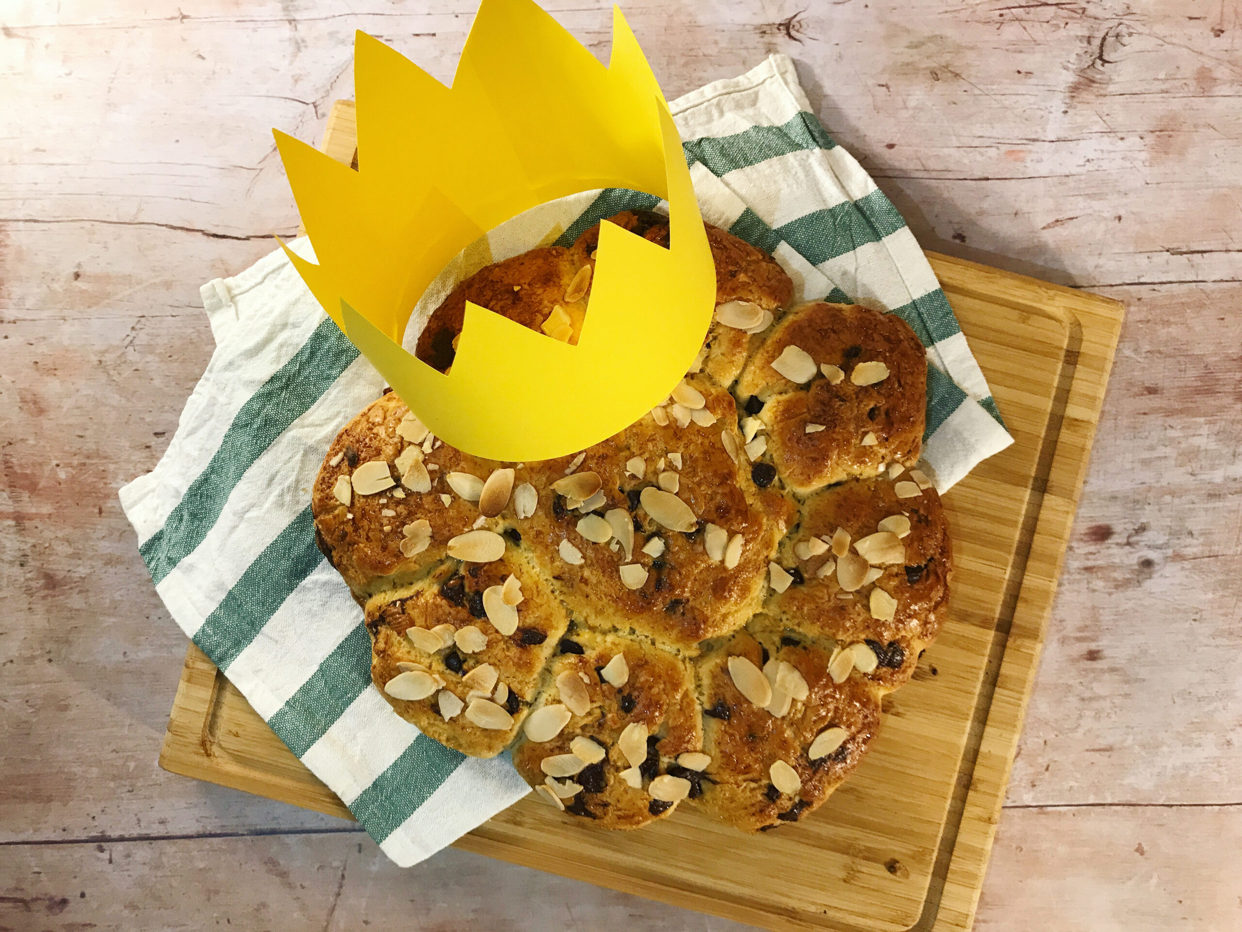 Swiss Three Kings Cake with Crown The Bear & The Fox