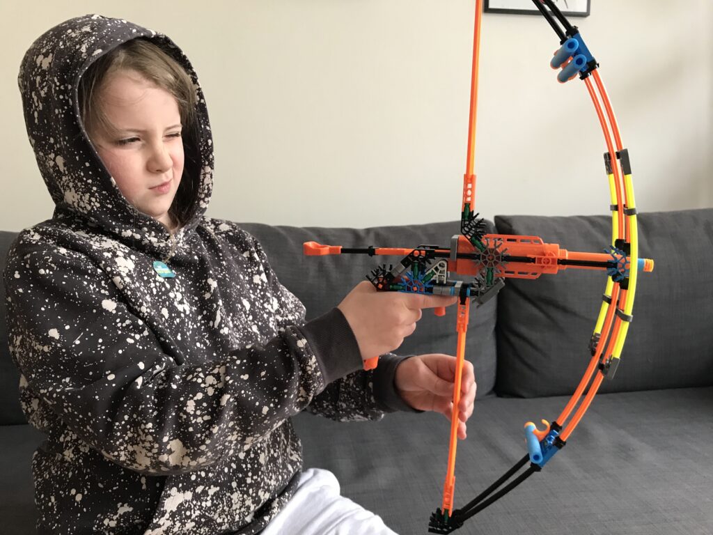 Knex bow store