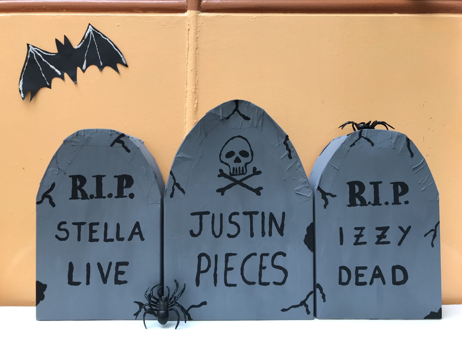 DIY Halloween Gravestone Decorations The Bear & The Fox