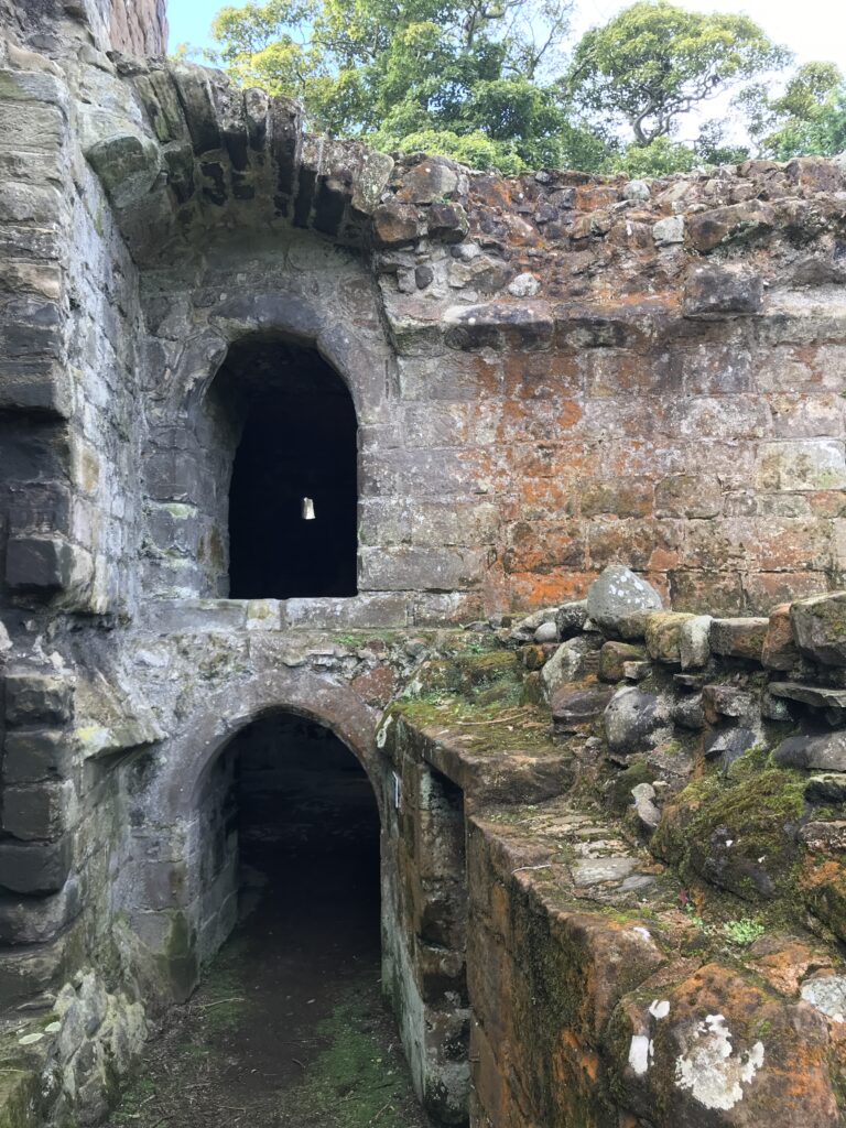 Aberdour Castle with Kids