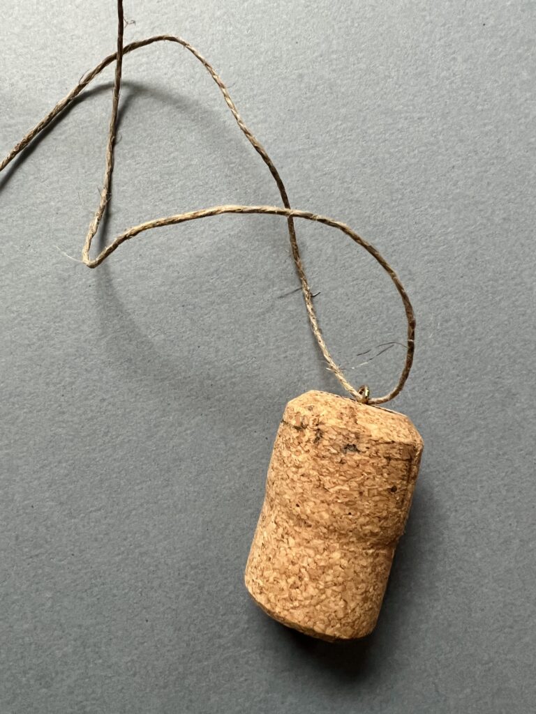 Luna Lovegood cork necklace tutorial - step 2