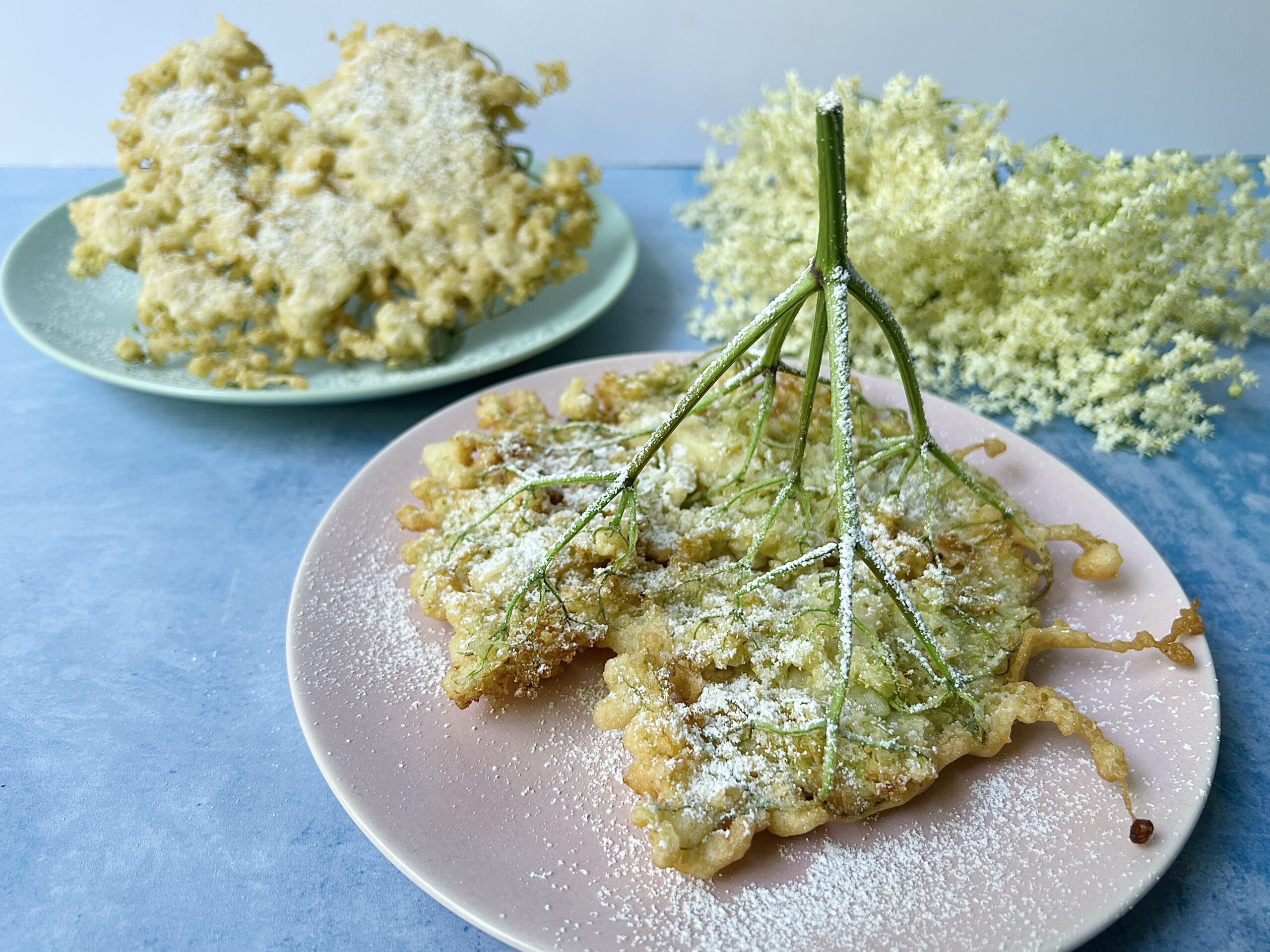 Elderflower Fritters - Frittierte Holunderblüten