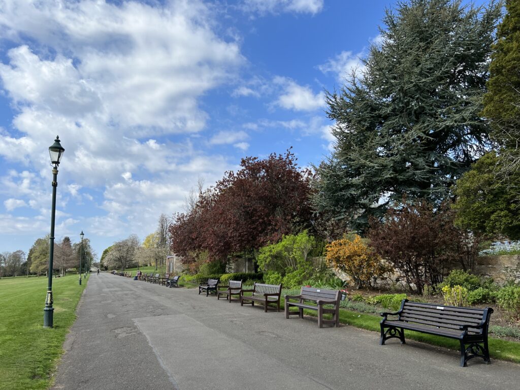 Pittencrieff Park