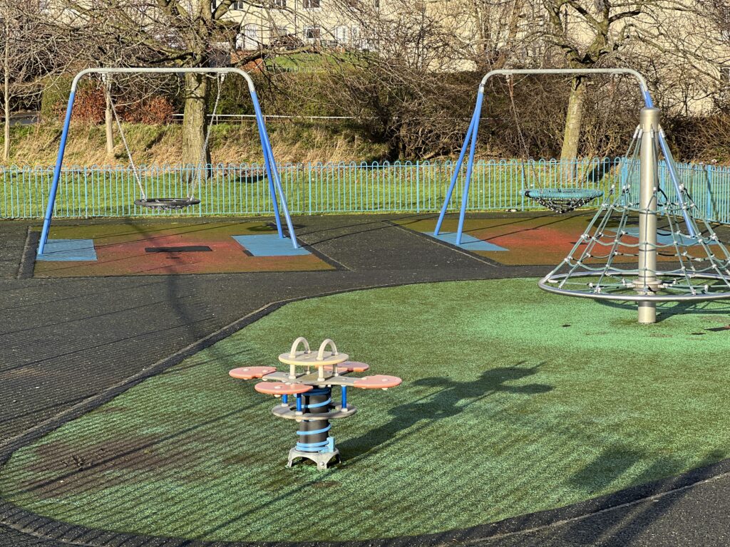 Colinton Mains Park Playground