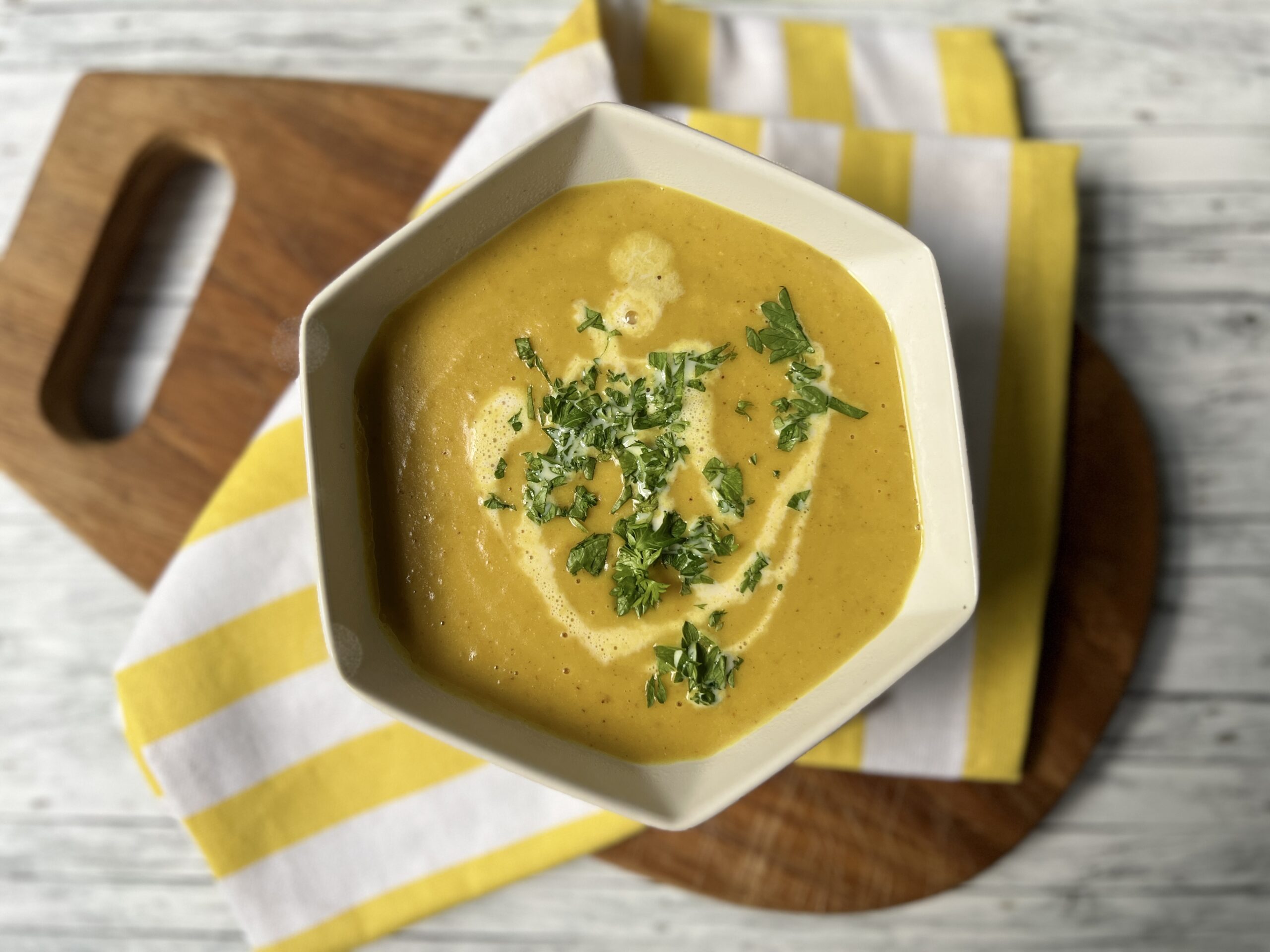 Turmeric cauliflower and red lentil soup
