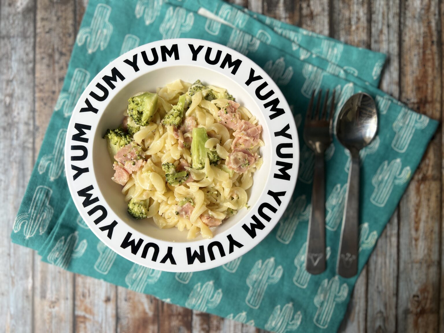 Cheesy Broccoli & Ham Pasta The Bear & The Fox