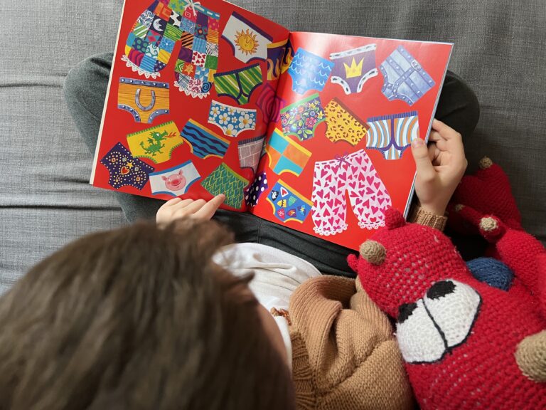 Book Tour: Dragons Love Underpants
