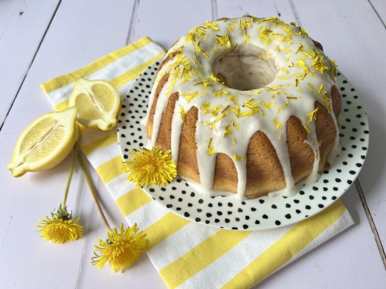 Dandelion & Lemon Cake
